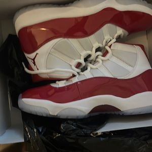 Cherry red 11s